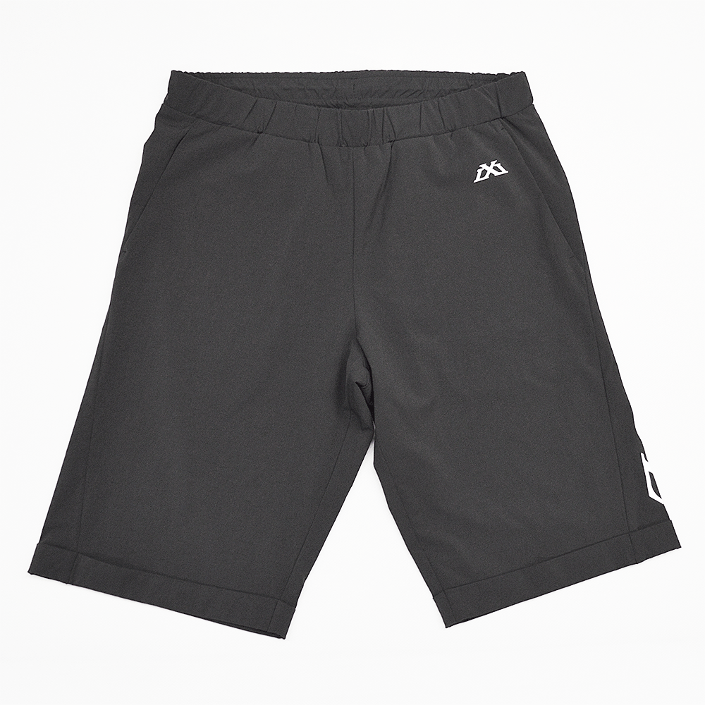 Short pants